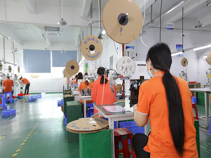 線束端子機(jī) 線束端子機(jī)